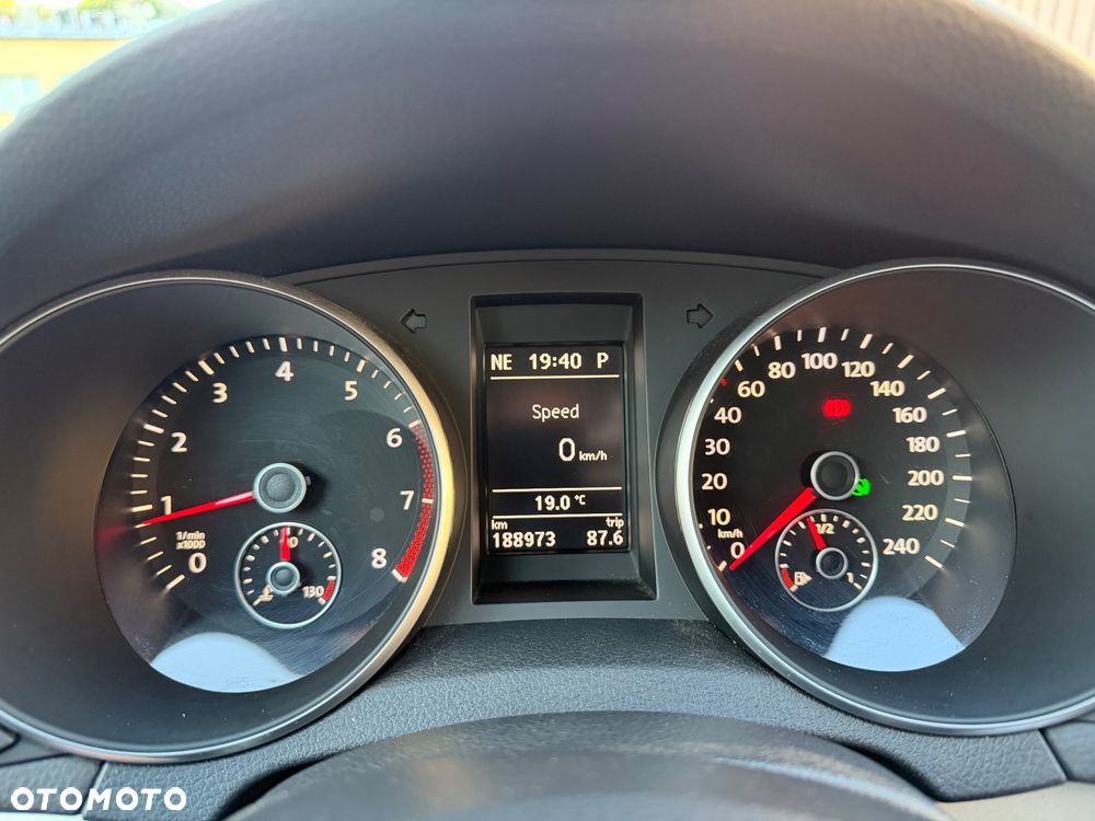 Volkswagen Golf - 12