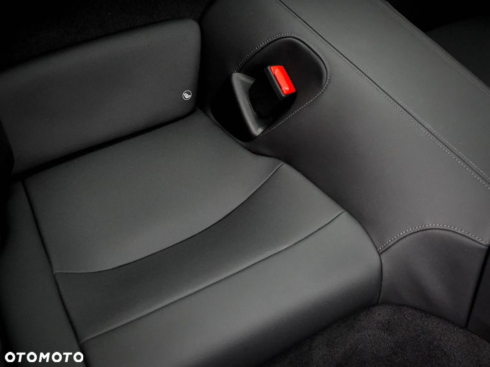 Porsche 911 Carrera 4S - 36