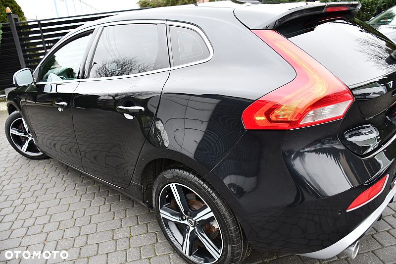 Volvo V40 D3 Geartronic RDesign - 30