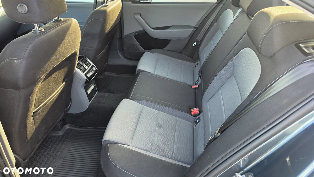Skoda Superb 2.0 TDI Active - 16