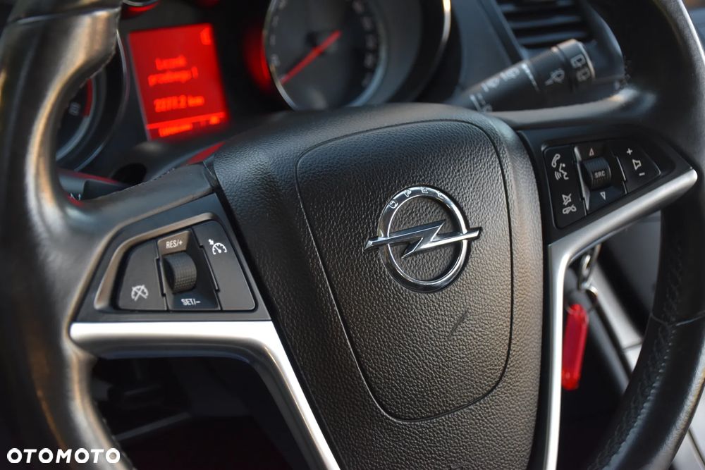 Opel Insignia 2.0 CDTI Cosmo ecoFLEX - 17