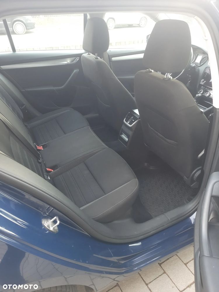 Skoda Octavia 2.0 TDI Ambition DSG EU6 - 13
