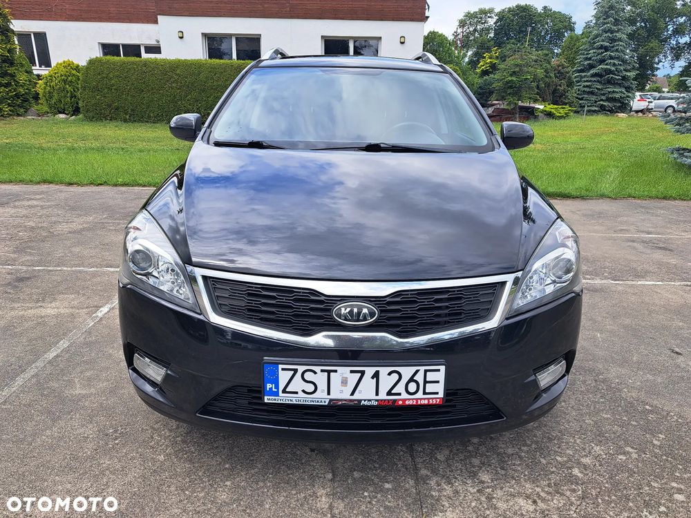 Kia Ceed 1.6 L - 7