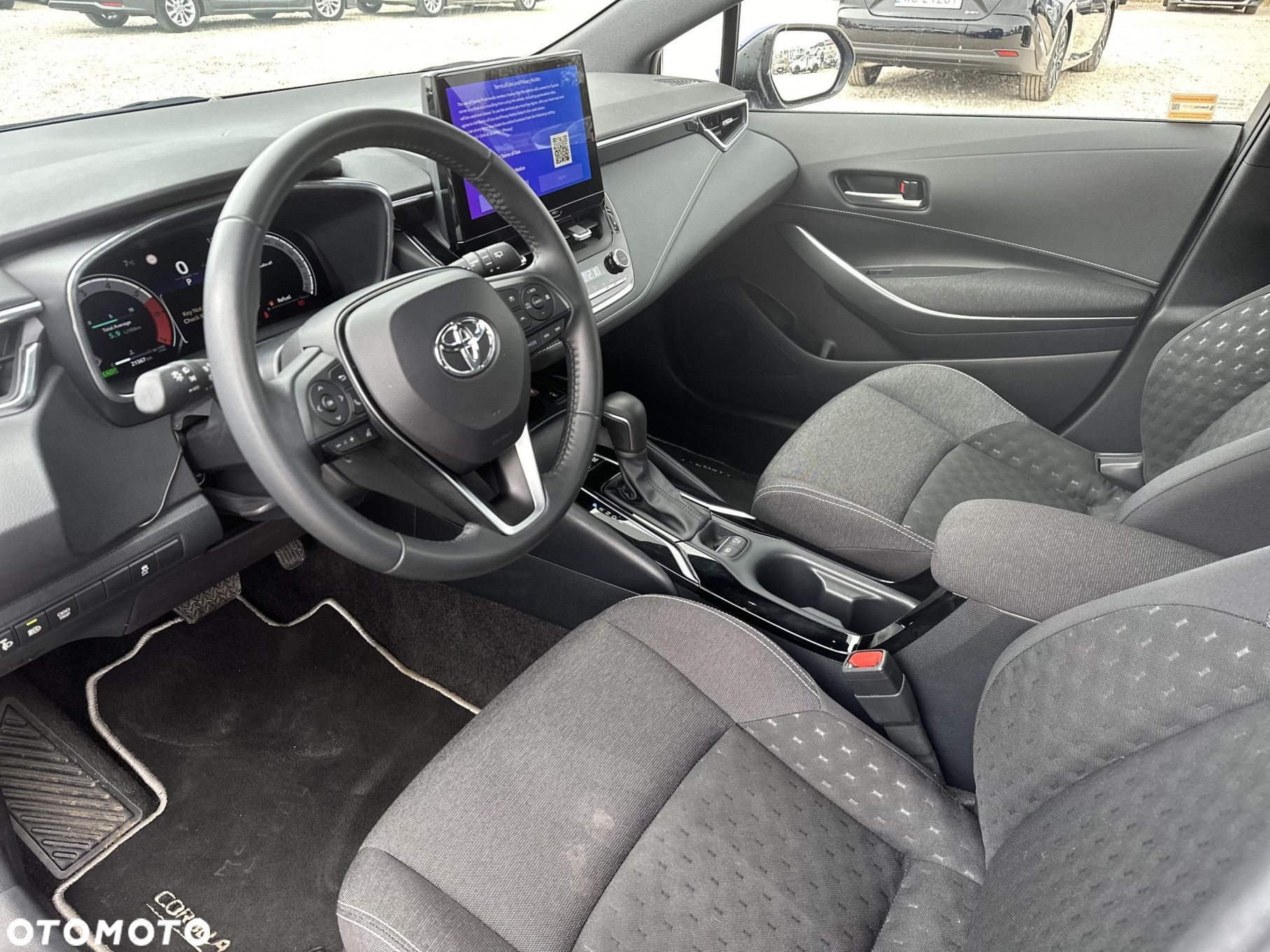 Toyota Corolla - 10