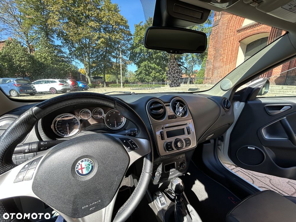 Alfa Romeo Mito 1.6 JTDM Distinctive - 12