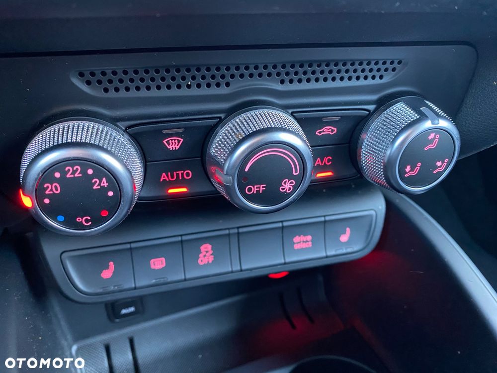 Audi A1 3-drzwiowe 1.4 TFSI - 16