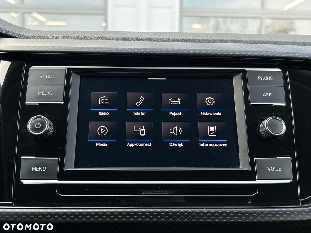 Volkswagen T-Cross 1.0 TSI Life DSG - 26