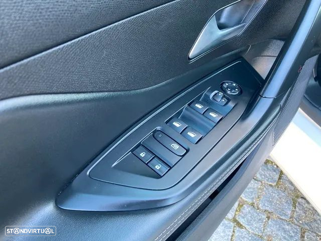 Peugeot 308 SW 1.5 BlueHDi Allure Pack EAT8 - 33