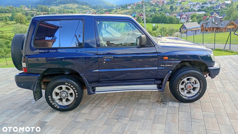 Mitsubishi Pajero 2.8 TD GLS 7os - 32
