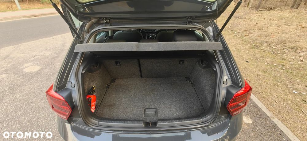 Volkswagen Polo 1.6 TDI SCR Highline - 15