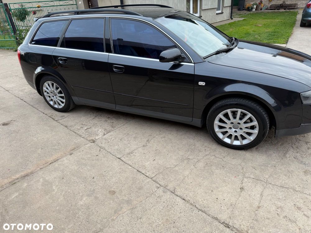 Audi A4 Avant - 1