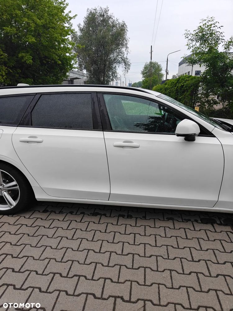 Volvo V90 D3 Momentum - 12
