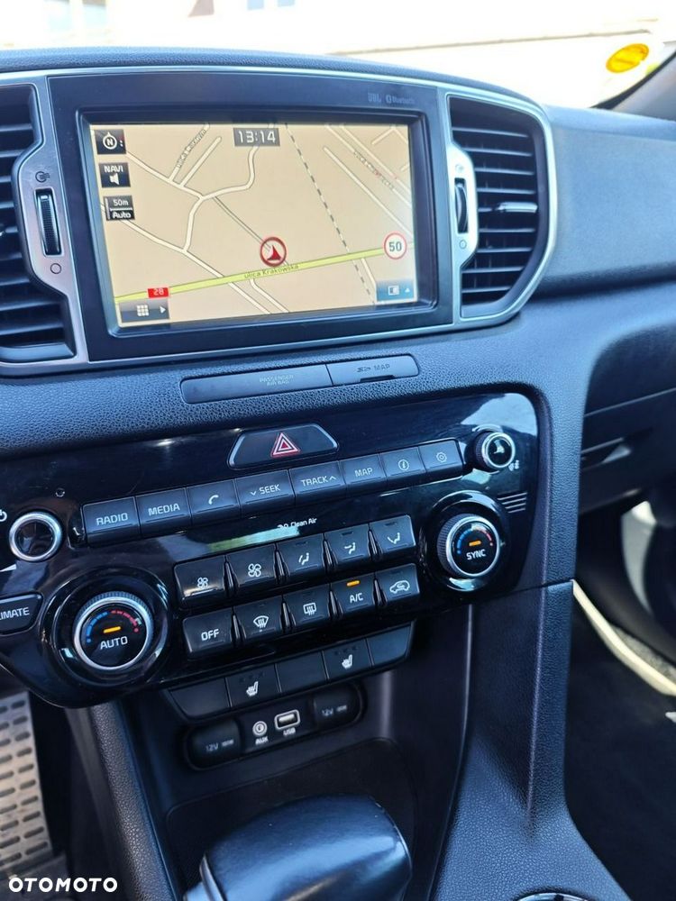 Kia Sportage - 10
