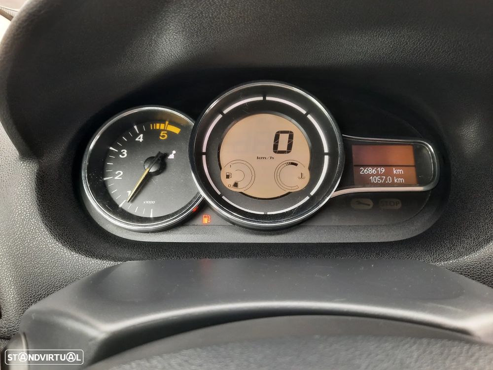 Renault Mégane Coupe 1.5 dCi Bose Edition CO2 Champion - 37