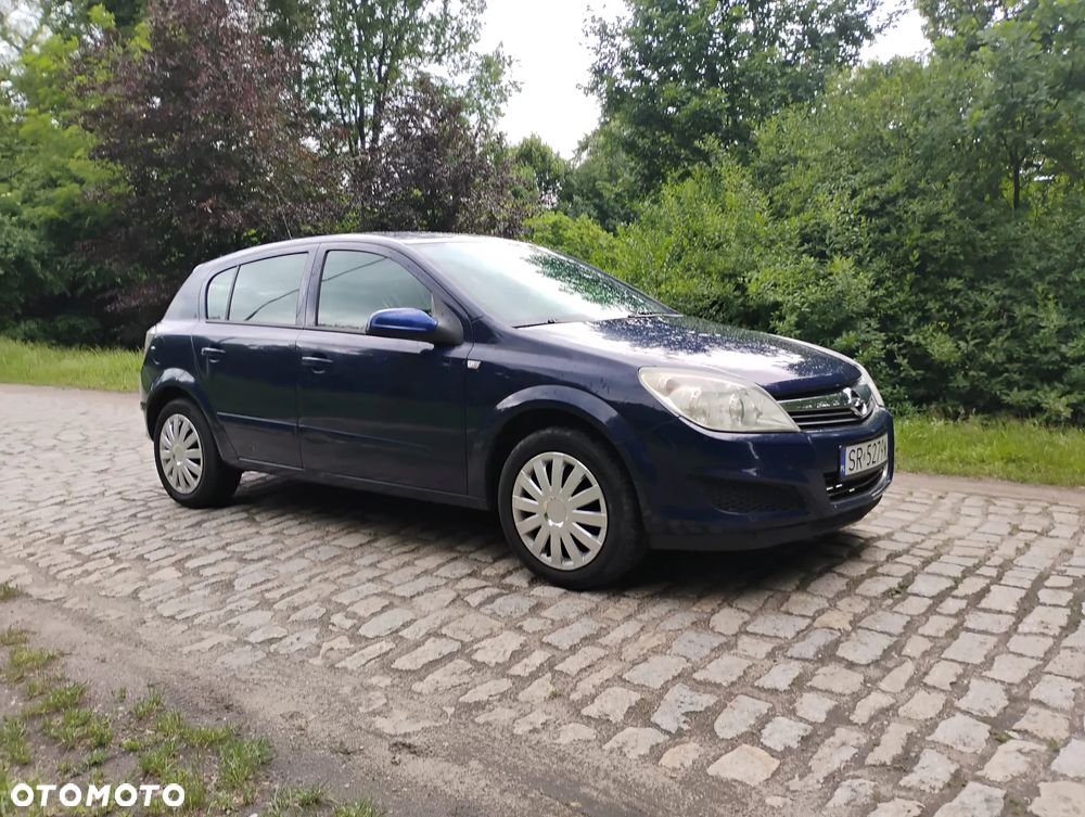 Opel Astra 1.6 Enjoy - 1