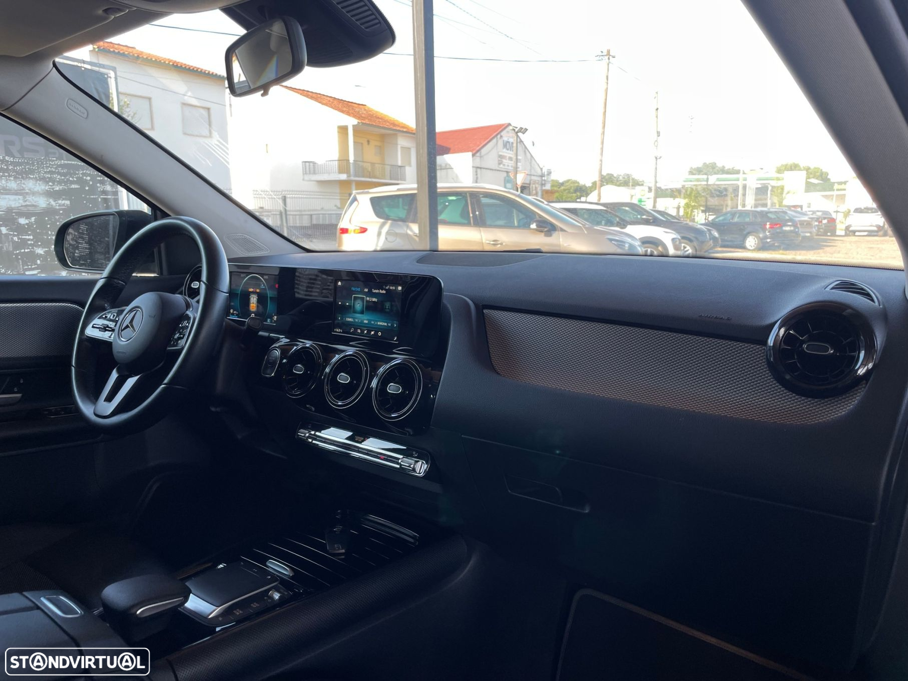 Mercedes-Benz GLA 180 d Progressive - 16