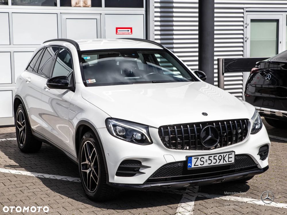 Mercedes-Benz GLC - 13