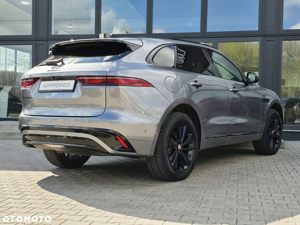 Jaguar F-Pace - 13