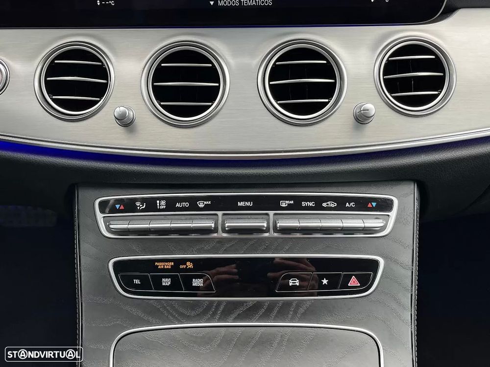 Mercedes-Benz E 220 d AMG Line - 26