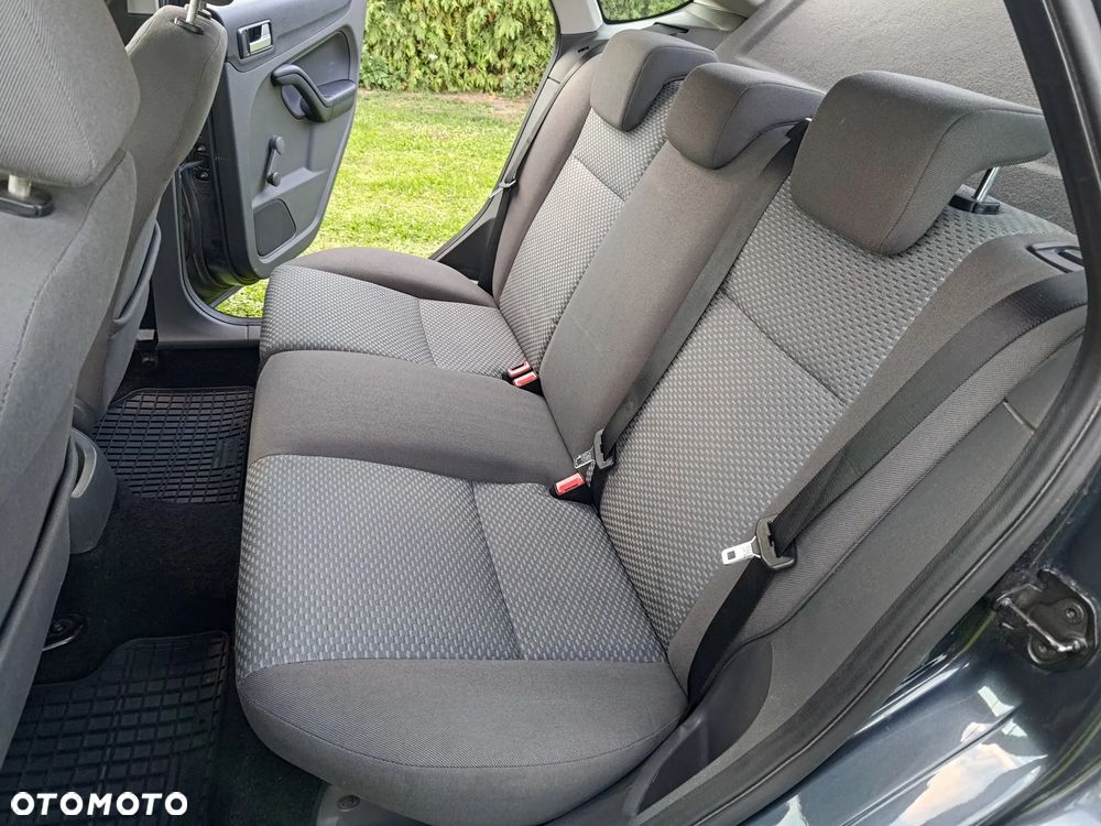 Ford Focus 1.6 TDCi Trend - 16