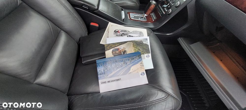 Volvo V70 T6 AWD Summum - 37
