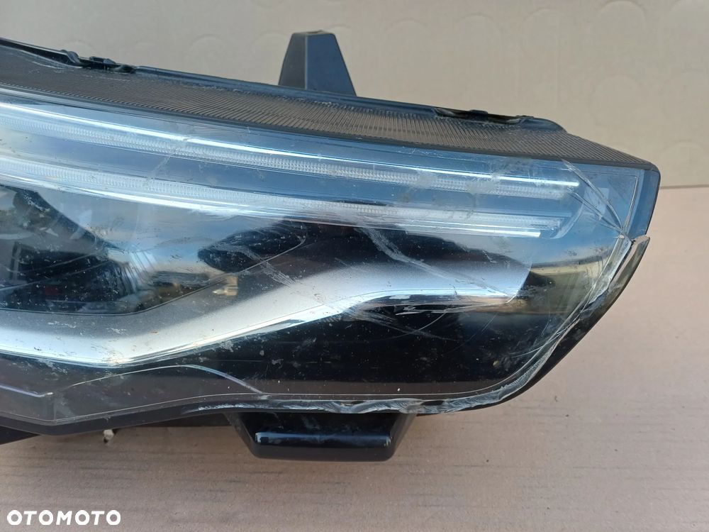 Lampa prawy przód Opel Grandland X YP00015980 Europa - 7