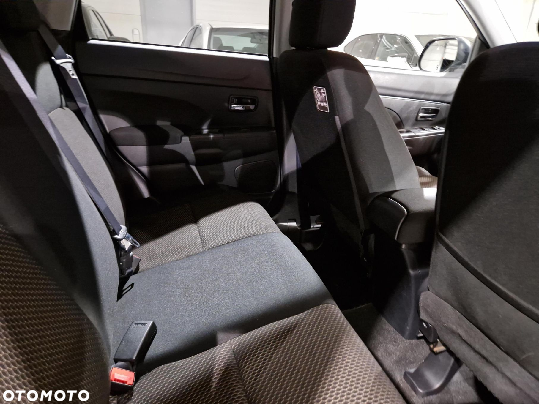 Mitsubishi ASX 1.6 Invite - 10