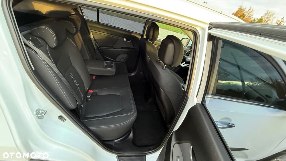 Kia Sportage 2.0 CVVT 2WD Automatik Spirit - 15