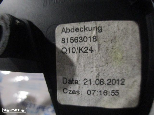 Grelha Friso A2046800107 81563018 MERCEDES C S204 W204 FASE 2  2012 200CDI 136CV 5P PRETO MEIO GRE CONSOLA CENTRAL - 4