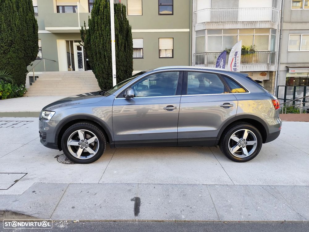 Audi Q3 2.0 TDI Business Line S-line - 8