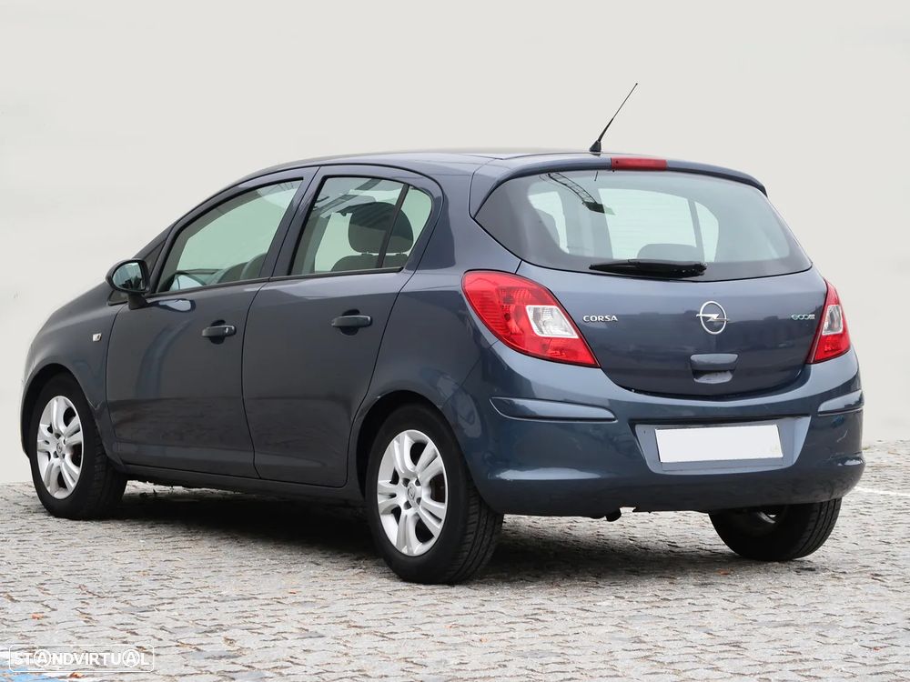 Opel Corsa 1.3 CDTi Cosmo - 8