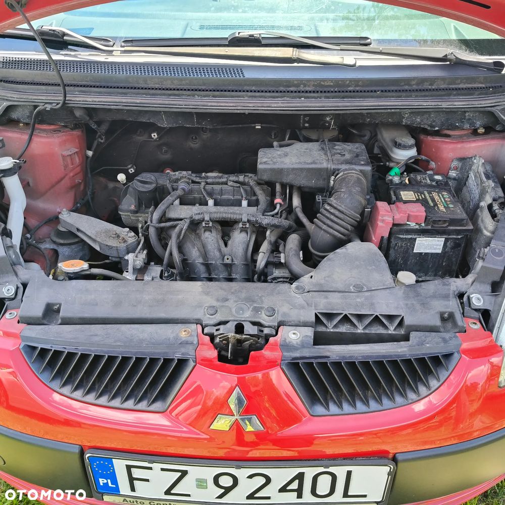 Mitsubishi Colt - 10