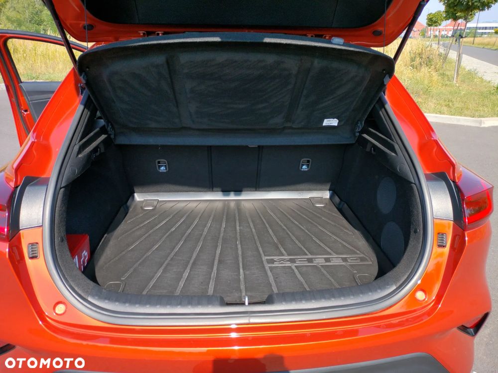 Kia XCeed 1.5 T-GDI L Business Line DCT - 19