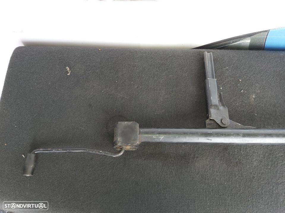 Macaco Mercedes W115  Barra 8 - 2