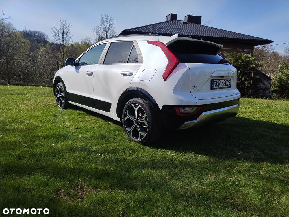 Kia Niro 1.6 GDI Hybrid Business Line - 29