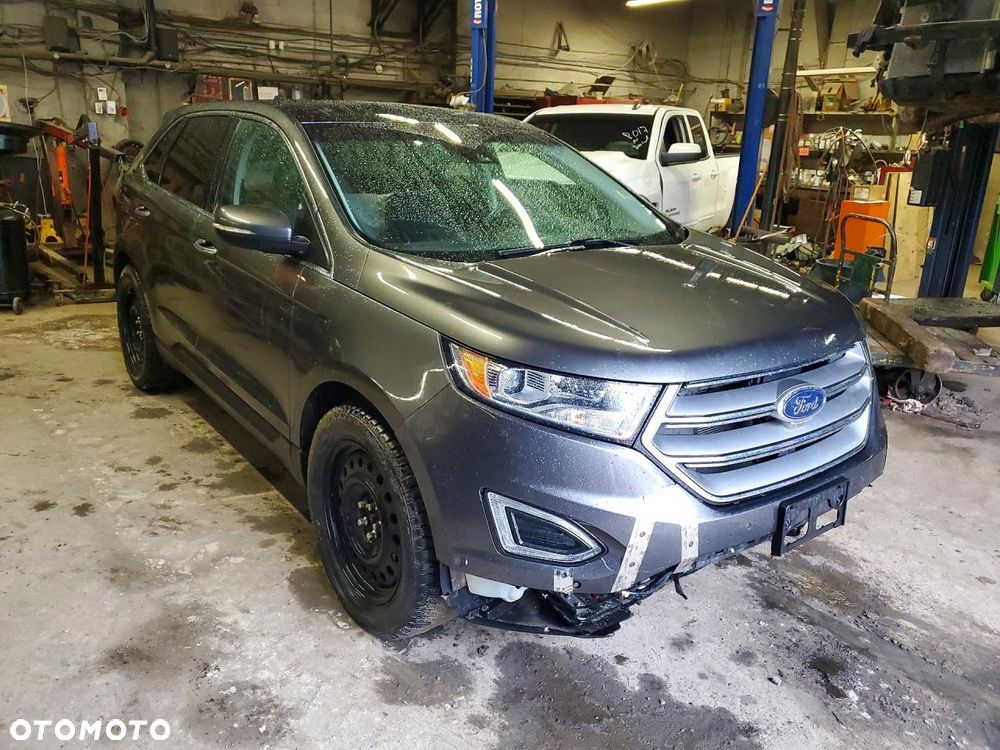 Ford Edge - 12
