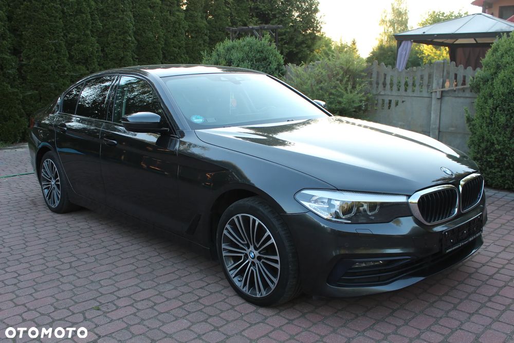 BMW Seria 5 520d Efficient Dynamics Edition Sport Line - 8
