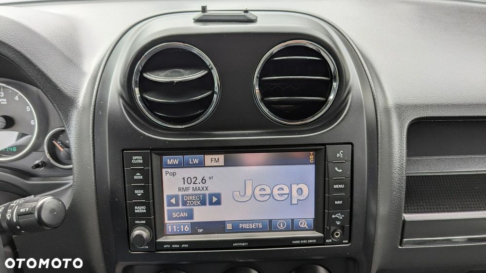 Jeep Compass - 27