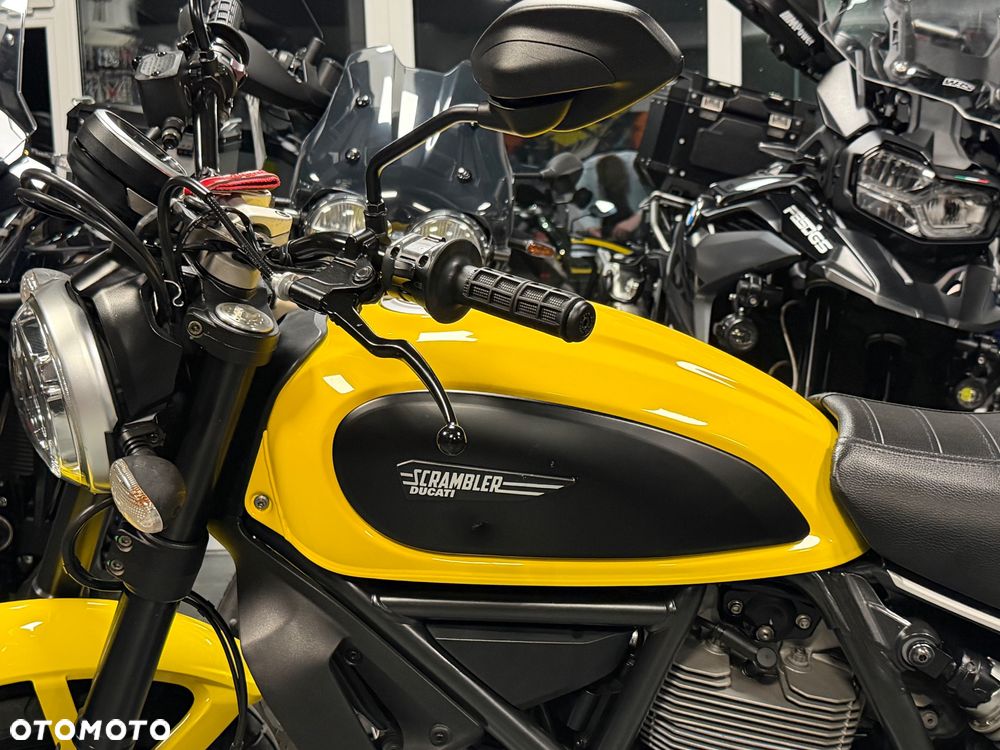 Ducati Scrambler - 35