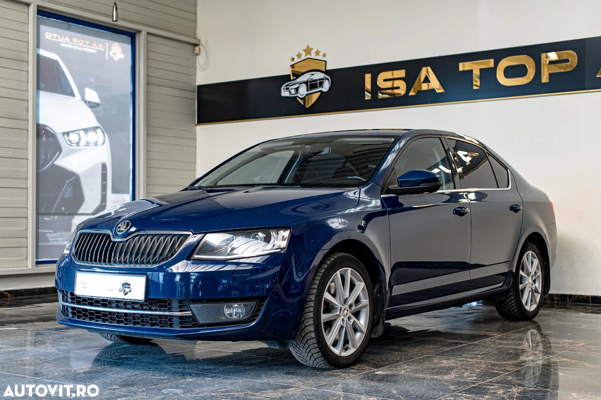 Skoda Octavia 2.0 TDI 4x4 DSG Ambition - 1
