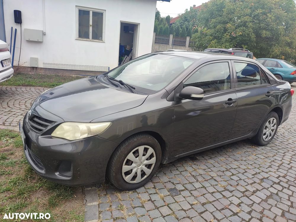 Toyota Corolla - 5