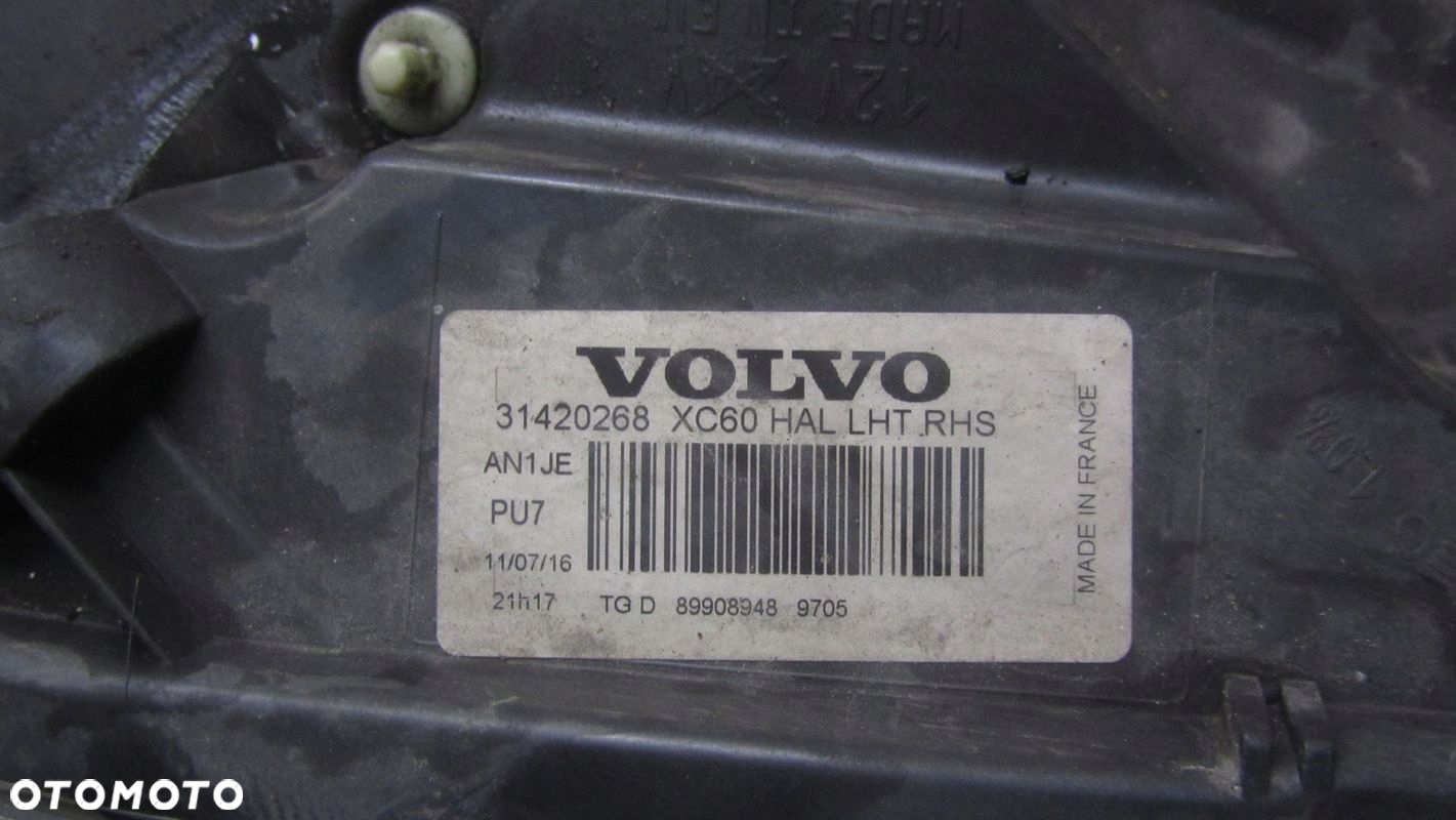 VOLVO XC60 LIFT LAMPA PRZÓD PRZÓD 13- - 2