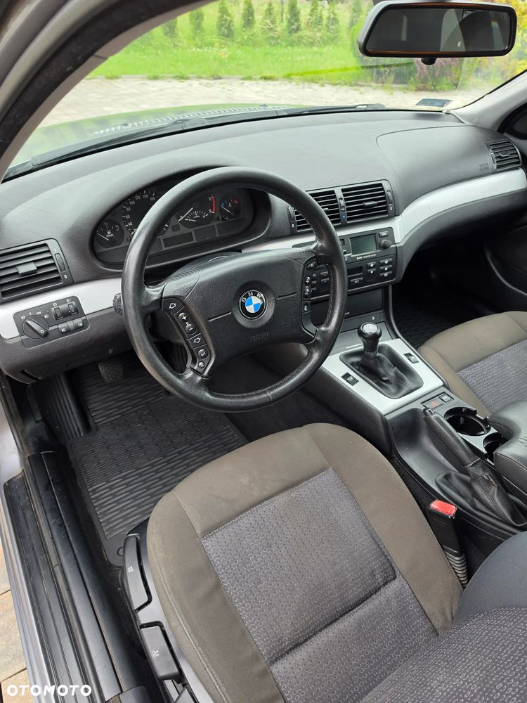 BMW Seria 3 320d Edition Exclusive - 11