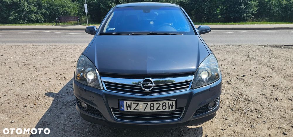 Opel Astra 1.9 CDTI DPF Cosmo - 13