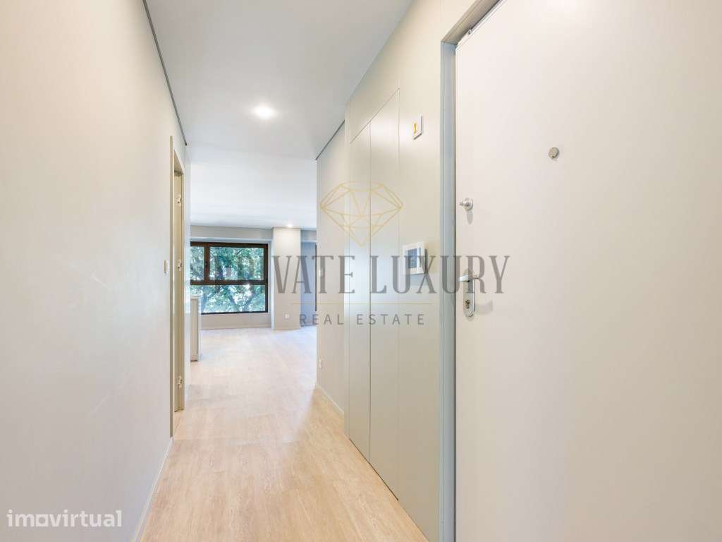 Apartamento de luxo com 3 quartos e 3 suítes e estacionamento perto... - Grande imagem: 3/27