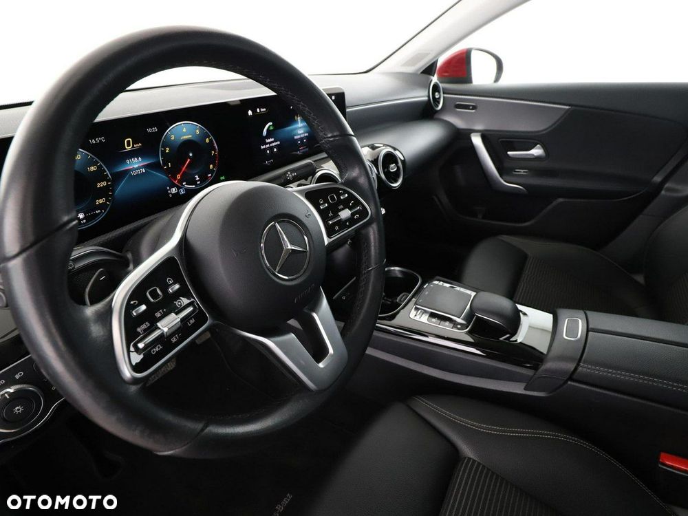 Mercedes-Benz Klasa A 220 7G-DCT Progressive - 15