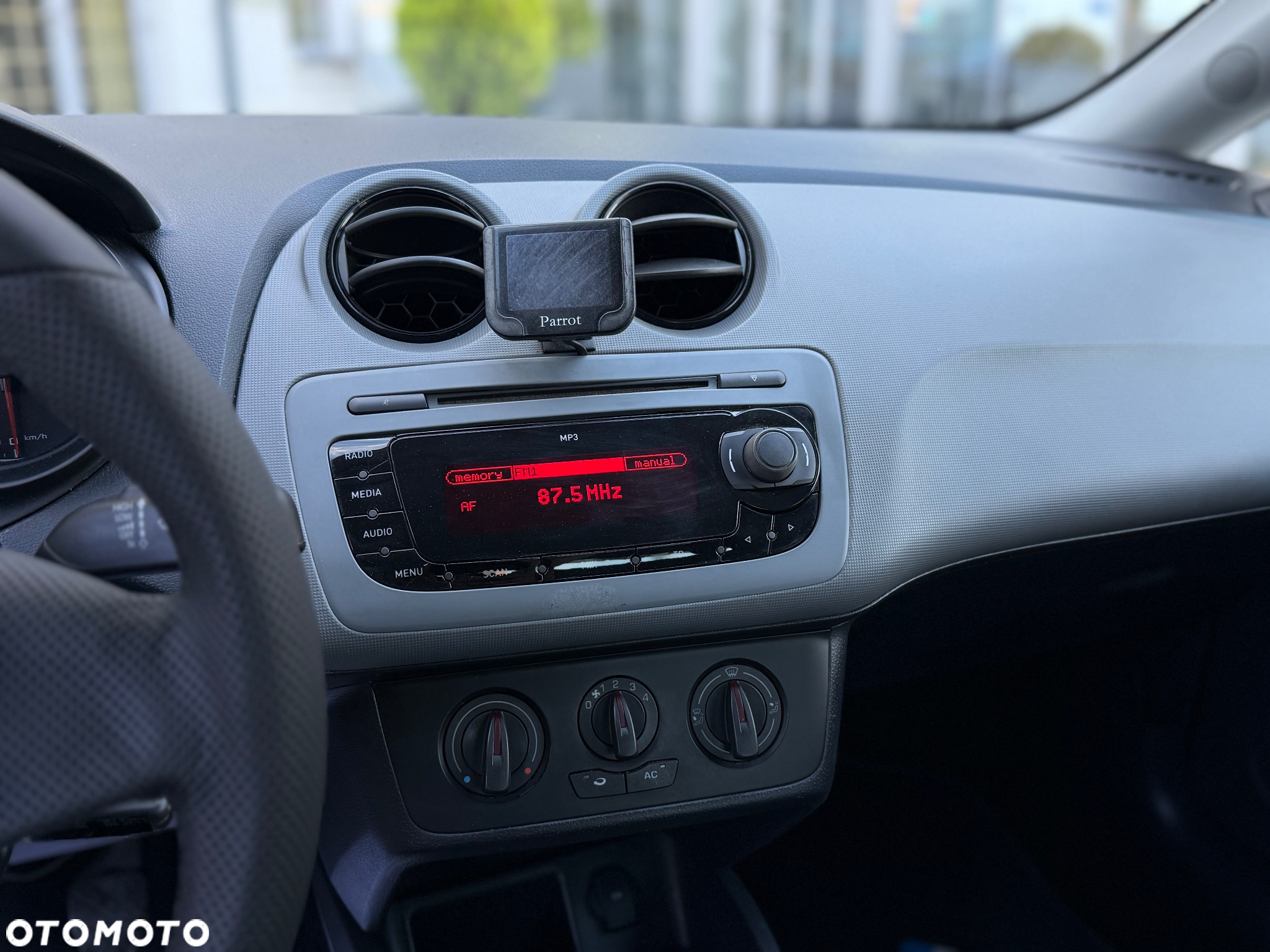 Seat Ibiza 1.2 12V Style - 14