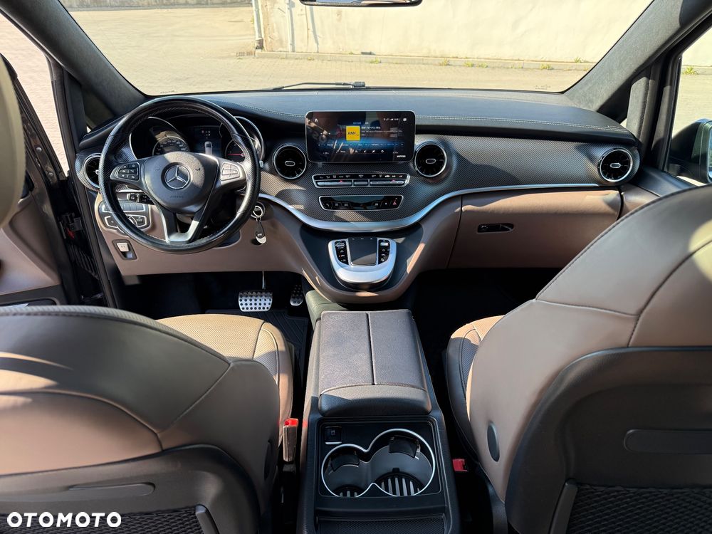 Mercedes-Benz Klasa V 300 d 4-Matic Exclusive 9G-Tronic (d³ugi) - 15