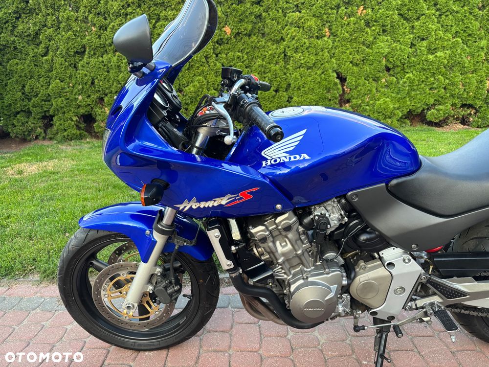 Honda Hornet - 19