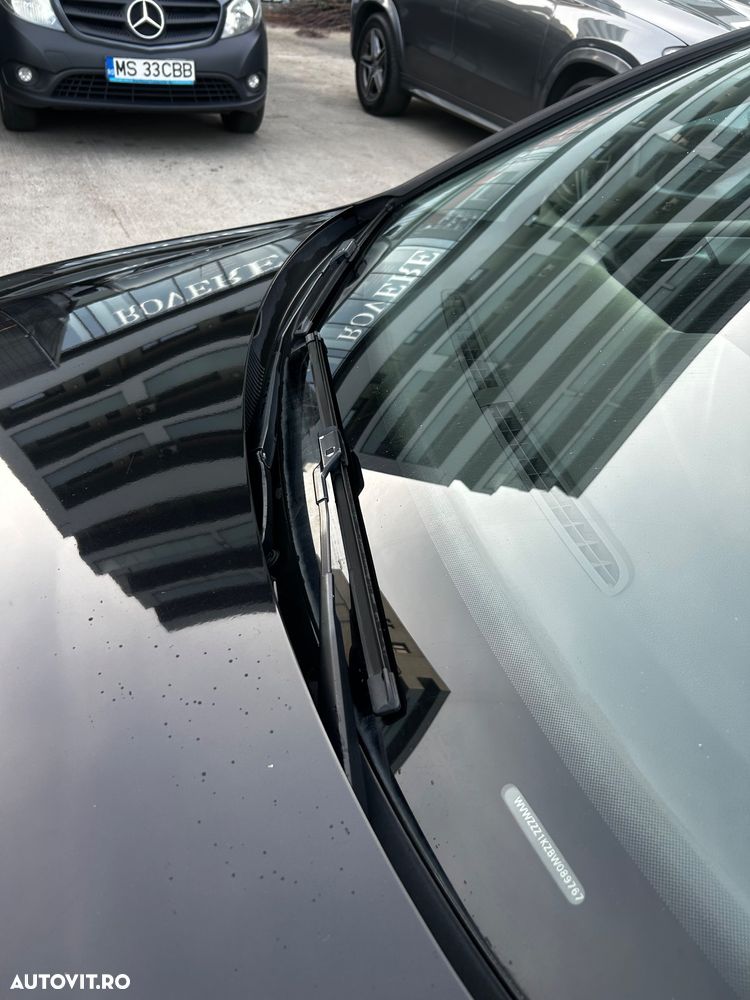 Volkswagen Golf 2.0 TDI DPF Team - 17